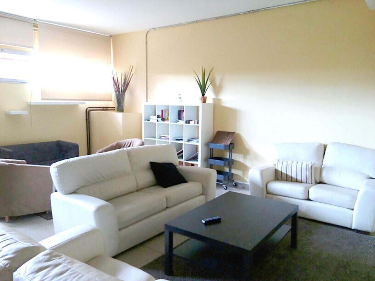 Residencia Albergue Jaca Exterior foto